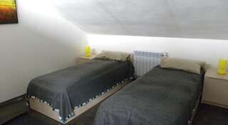 База отдыха Ерёмина Гора Валдай Двухместный номер эконом-класса с 2 отдельными кроватями-4